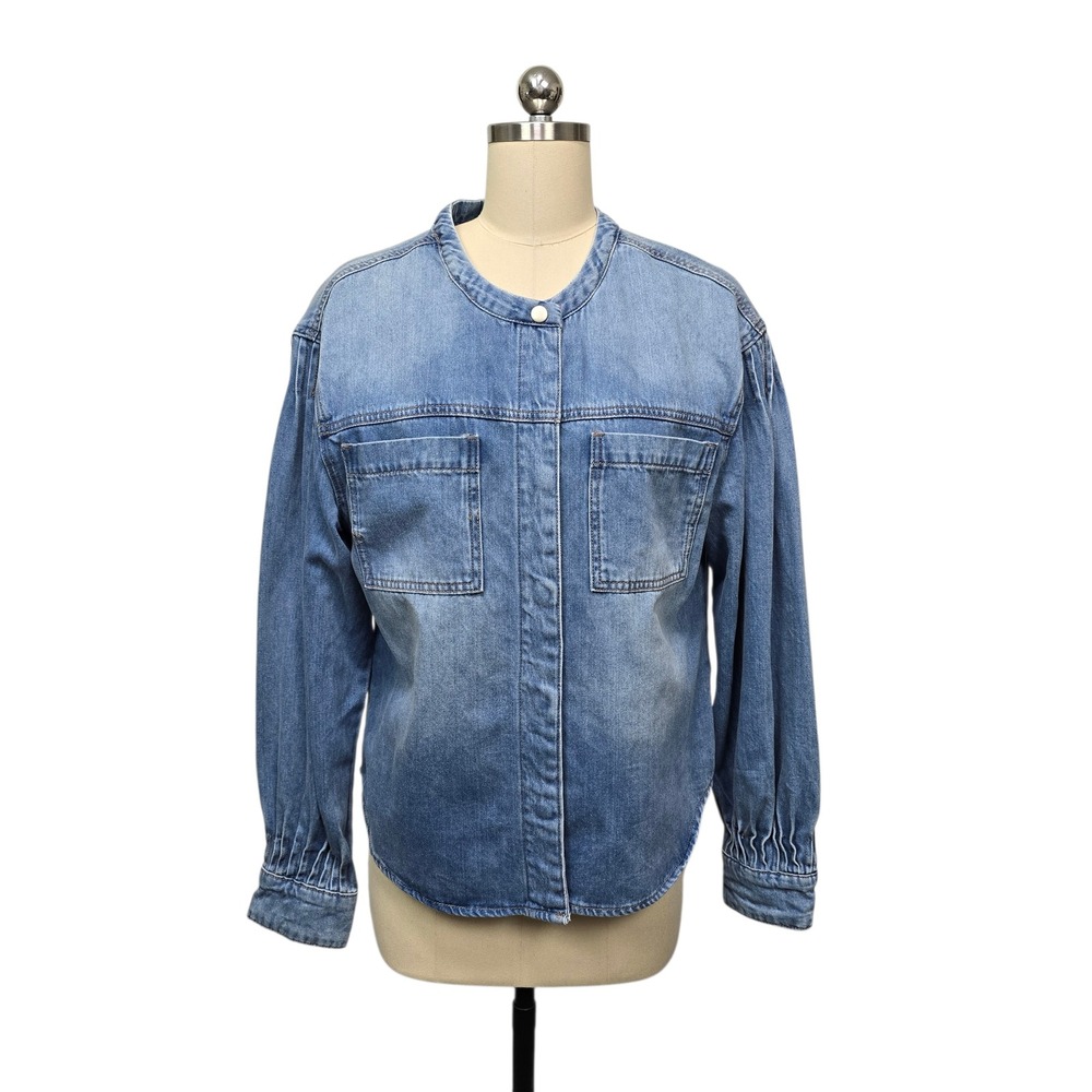Evereve Medium Wash Denim Jacket with Snap Front